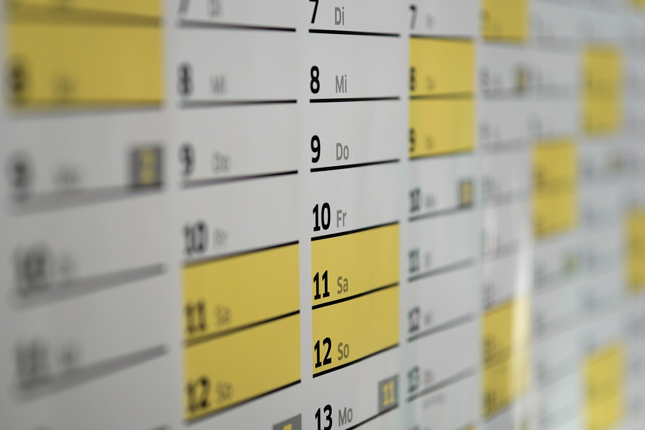 春节放假安排2021法定节假日,人体结构几何体速写
